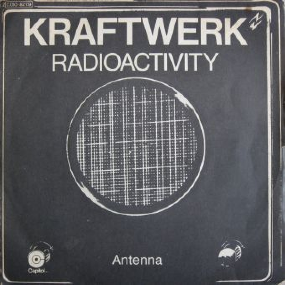 Kraftwerk - Radioactivity